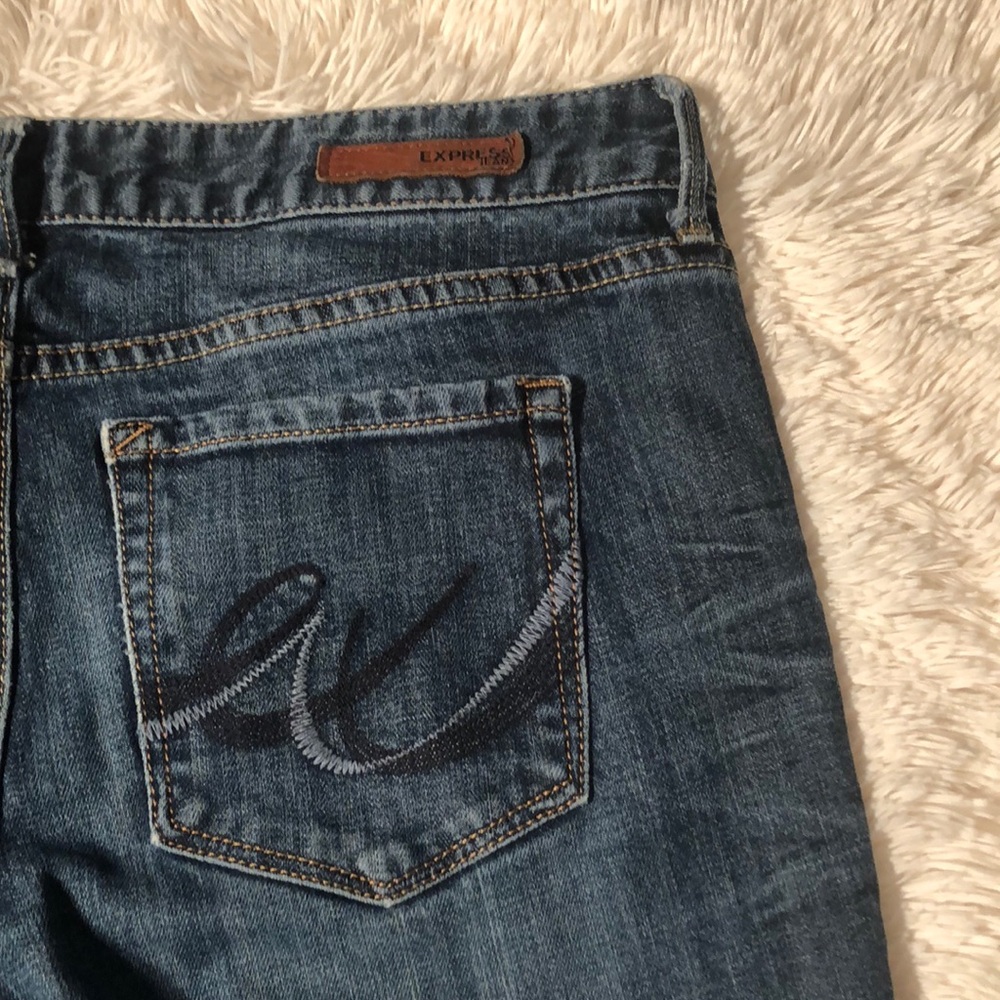 Express boot cut jean